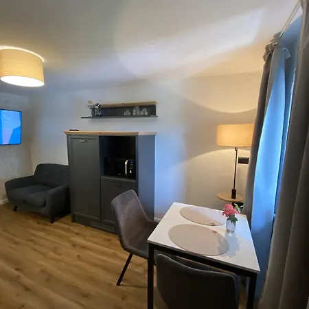 アパート Ami's House Castle View ブレッド