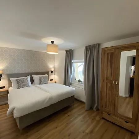 Ami's House Castle View * ブレッド