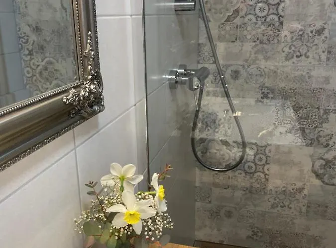 Ami's House Castle View Apartma Bled