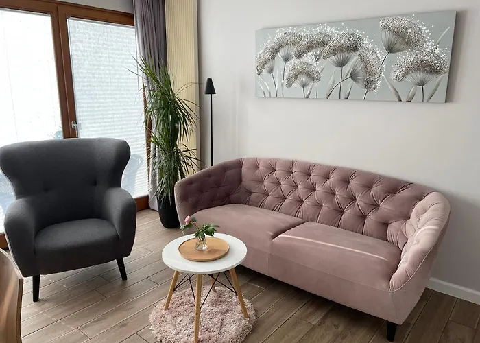 Ami's House Castle View Apartma *