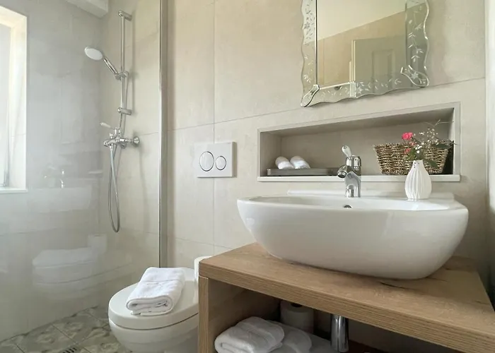 Ami's House Castle View *