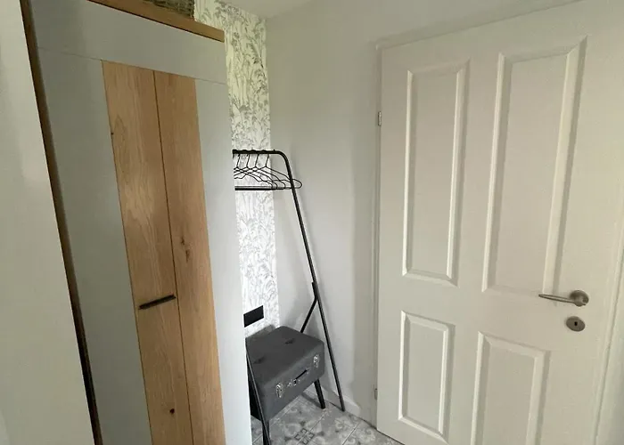 Ami's House Castle View Apartma *