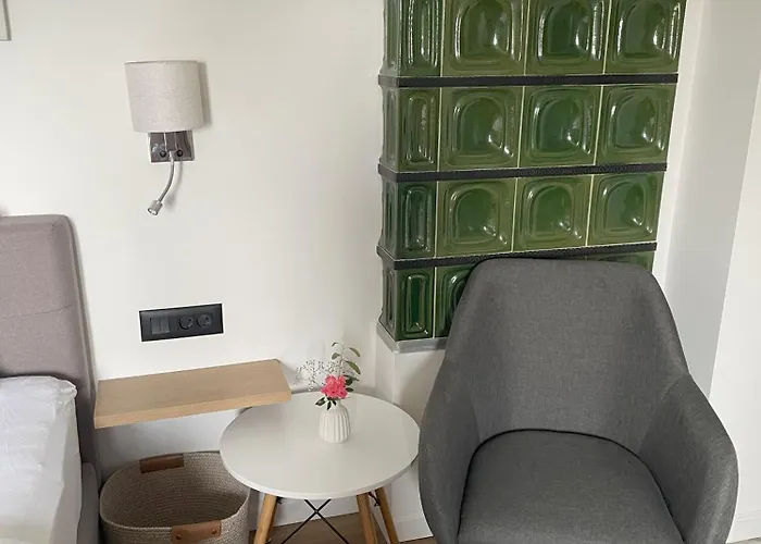 Ami's House Castle View Apartma *